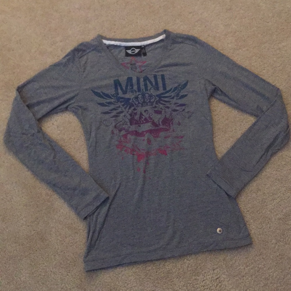 MINI V Neck Long Sleeve Shirt. Size XS